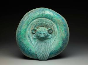 Scudo in bronzo etrusco arcaico del VI sec. a.C.