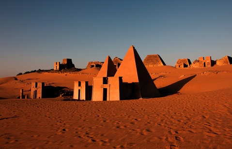 Le famose piramidi di Meroe dell'antica Nubia, oggi in Sudan