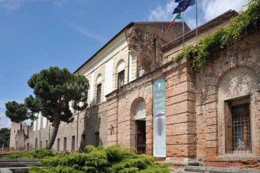 Il museo nazionale Atestino al centro del parco archeologico di Este