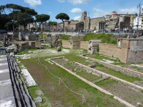 L'ampia area occupata dal "Templum Pacis" ai Fori imperiali di Roma