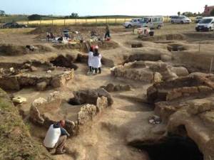 La necropoli etrusca dell'Osteria a Vulci, utilizzata dal IX sec. a.C. all'epoca romana