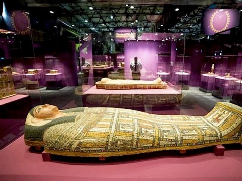 La mostra "Egitto. Dei, uomini e Faraoni" nelle ex fonderie di Volklingen in Germania