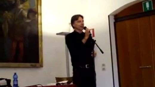 Lo studioso Federico Moro intervalla ricerca e scrittura letteraria, saggistica e teatrale