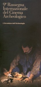 1998, 9. Rassegna: set cinematografico con riproduzione di uno scavo archeologico 