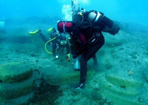 Le ricerche sottomarine a Lipari sono condotte dalla soprintendenza del Mare sotto la direzione di Sebastiano Tusa