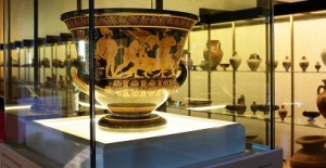 Il Cratere di Eufronio esposto al museo nazionale etrusco di Villa Giulia a Roma