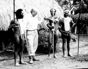 Giancarlo Ligabue nelle isole Marchesi nel 1972