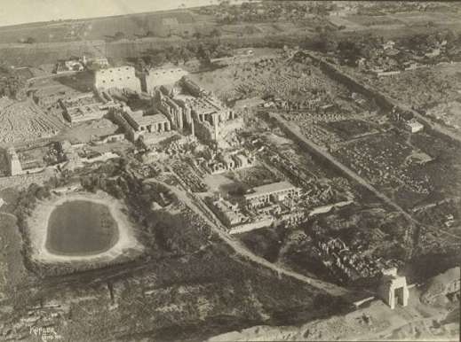 Il grande complesso templare di Karnak fotografato nel 1914 da Kofler
