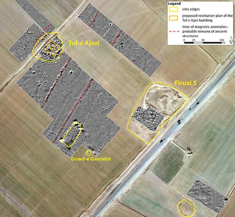 IImmagine zenitale dell'area di ricerca con evidenziati i siti di Tol-e Ajori e di Firuzi5