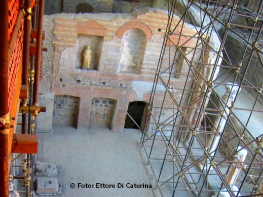 La villa dionisiaca di Somma Vesuviana, tra Nola e Pompei, nota anche come villa di Augusto