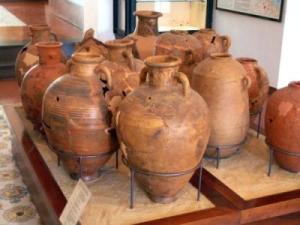 A Villa Arbusto sono conservati reperti dalla preistoria all'età romana