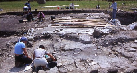 Gli archeologi al lavoro nel complesso delle Terme Neroniane  a Montegrotto