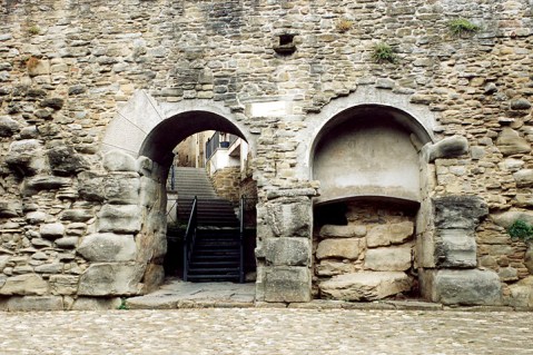 Le mura etrusche di Cortona: previste passeggiate alla loro scoperta