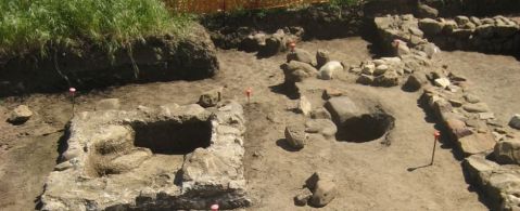 L'insediamento della fattoria romana insiste su un'area già frequentata in età preistorica