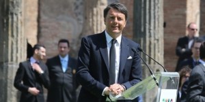 Il premier Matteo Renzi per la seconda volta a Pompei in un anno