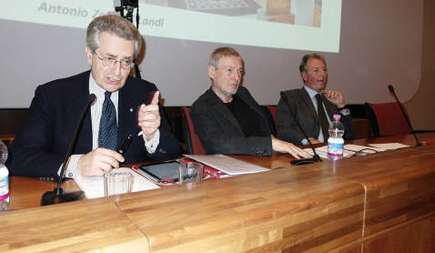 Antonio Zanardi Landi a Tourisma illustra il progetto di Aquileia "Archeologia ferita" (foto Valerio Ricciardi)