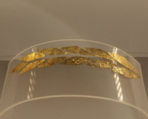 Una corona d'oro esposta nel nuovo museo archeologico di Reggio Calabria