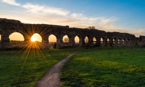 "L'Appia ritrovata", mostra fotografica, documentale e multimediale all'auditorium di Roma