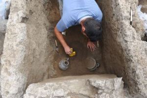 Lo scavo della soprintendenza di Pompei con l'Ècole Francaise de Rome, le Centre Jean Bérard e il Cnrs 