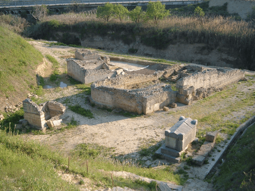 Le catacombe cristiane di Santa Sofia, vicino a Canose, le uniche presenti in Puglia