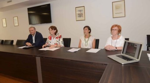 I quattro curatori della mostra "Storia del profumo": Federica Gonzato, Chiara Beatrice Vicentini, Silvia Vertuani e Stefano Manfredini