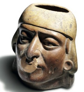 Vaso antropomorfo della cultura Moche (Perù)