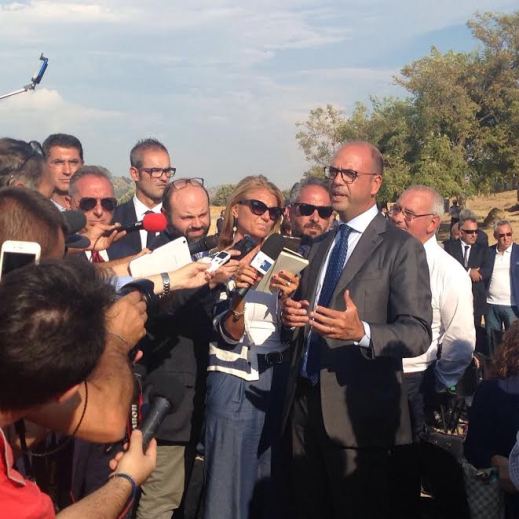 Il ministro Angelino Alfano al parco archeologico della valle dei templi di Agrigento