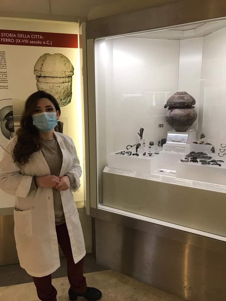 roma_villa-giulia_miriam-lamonaca_restauratrice_foto-etru