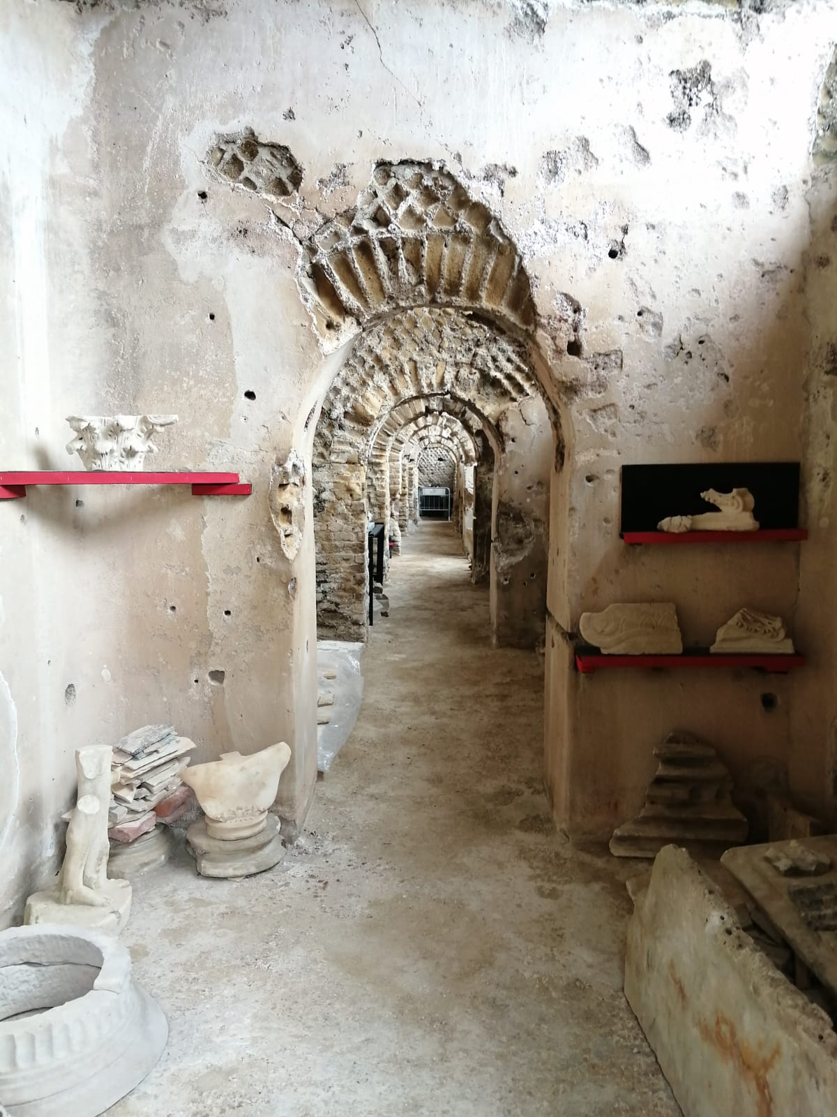 baia_campi-flegrei_terme_cisterne-villa-ambulatio_foto-pafleg