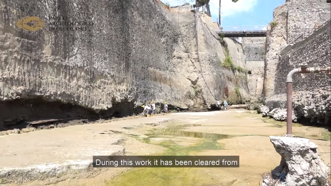 ercolano_antica-spiaggia_scavi-e-pulizia-area_foto-paerco