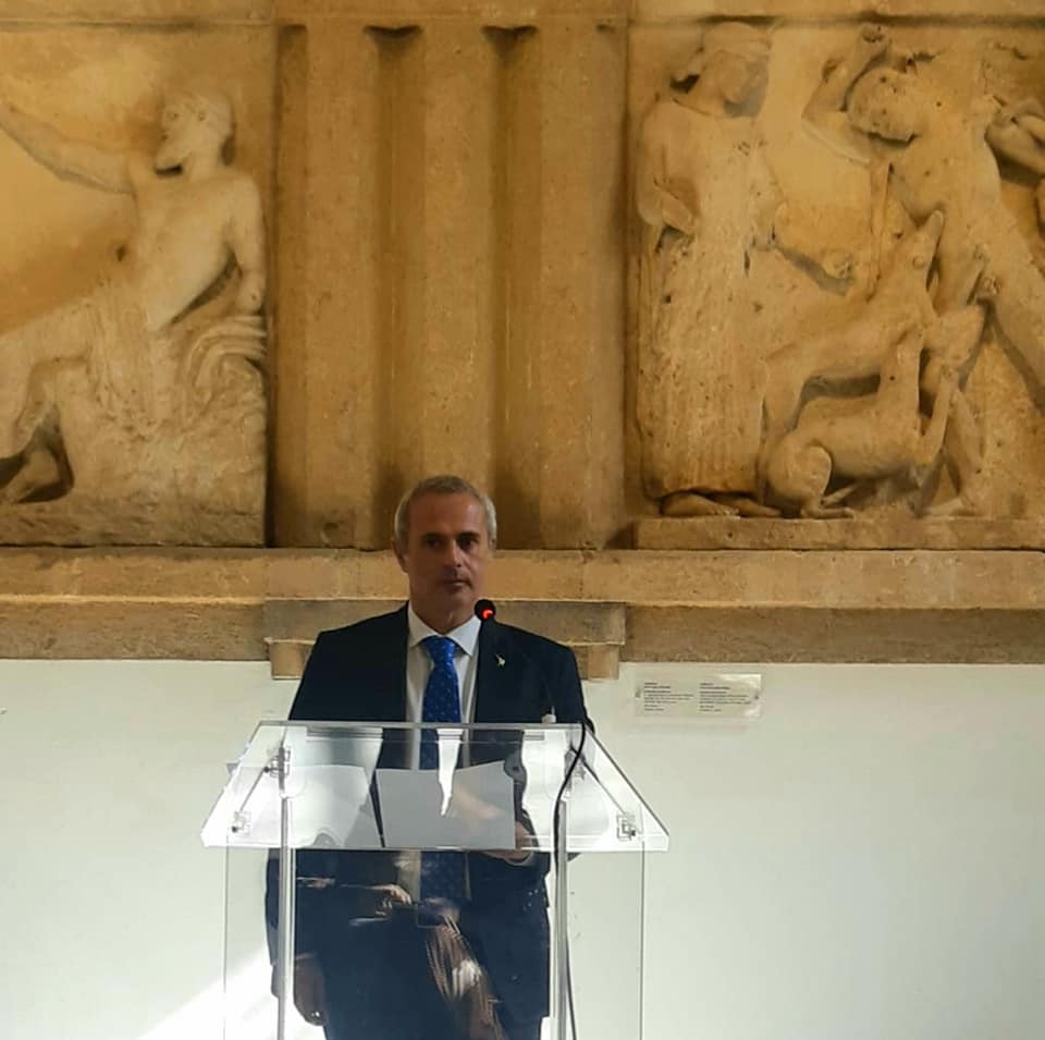 palermo_archeologico_arrivata-la-statua-di-atena_alberto-samonà_foto-regione-siciliana