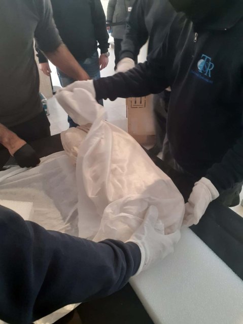 palermo_archeologico_imballaggio-statua-di-atena-dal-museo-dell-acropoli-esposta-al-salinas_foto-regione-siciliana