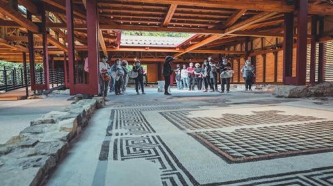 aquileia_domus-di-tito-macro_visite-guidate_foto-fondazione-aquileia