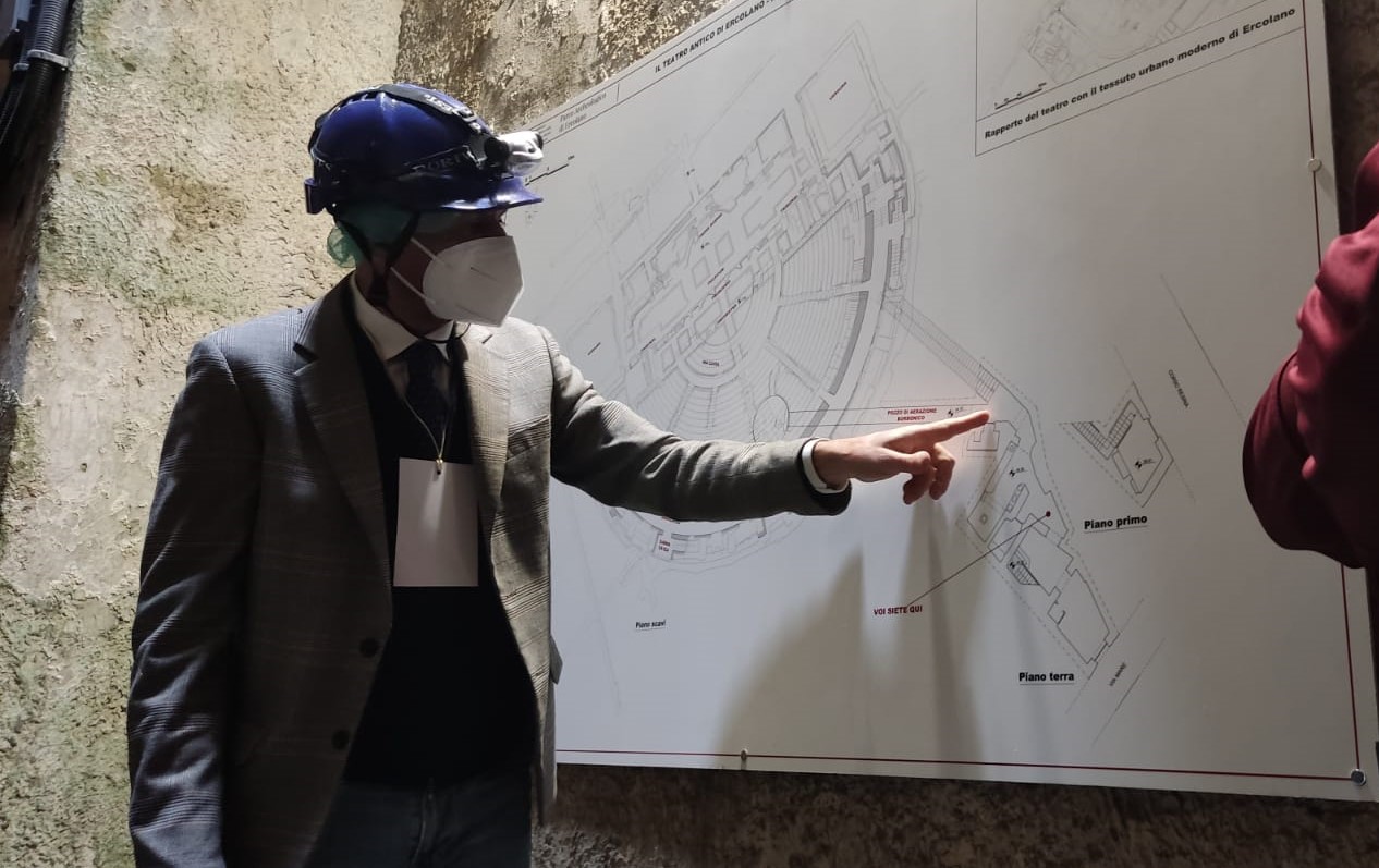 ercolano_teatro-antico_direttore-Sirano_1_foto-paerco