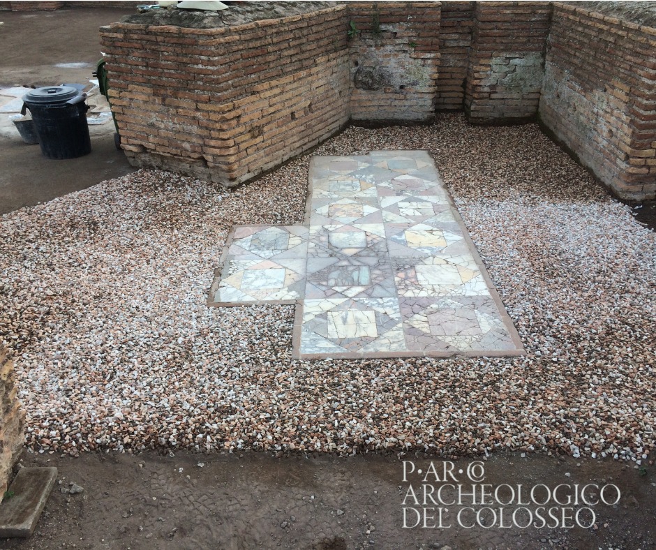 roma_palatino_domus-augustana_ambiente-mistilineo_opus-sectile_foto-PArCo