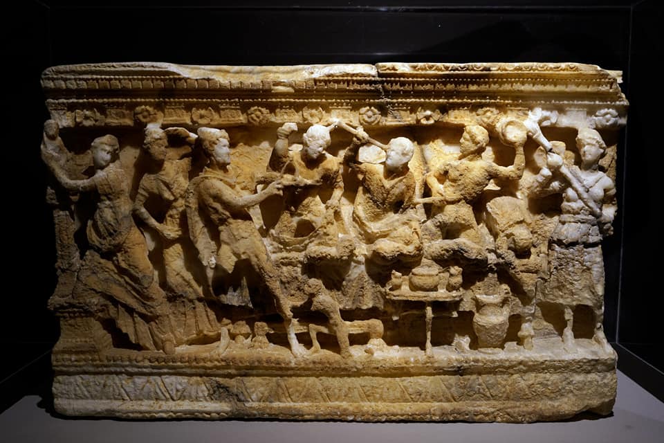 gela_archeologico_mostra-ulisse-in-sicilia_rilievo_foto-regione-siciliana