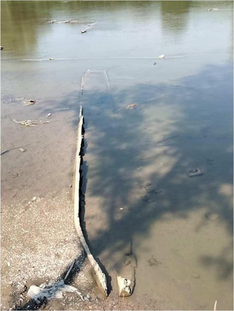 isola-dovarese_cr_fiume-oglio_messa-in-sicurezza-piroghe-medievali_1_foto-sabap-cr-mn