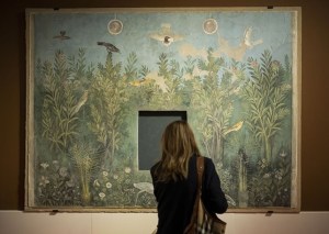 torino_palazzo-madama_mostra-invito-a-pompei_affresco-con-scena-da-giardino_foto-palazzo-madama