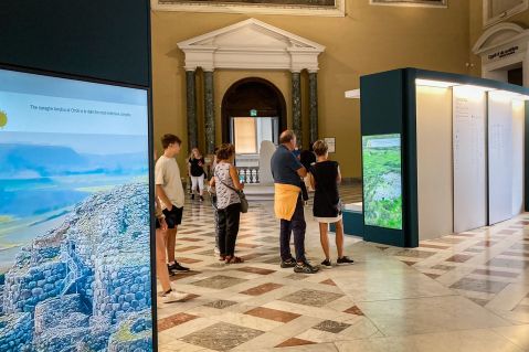 napoli_mann_mostra-sardegna isola megalitica 1_visitatori_foto-valentina-cosentino