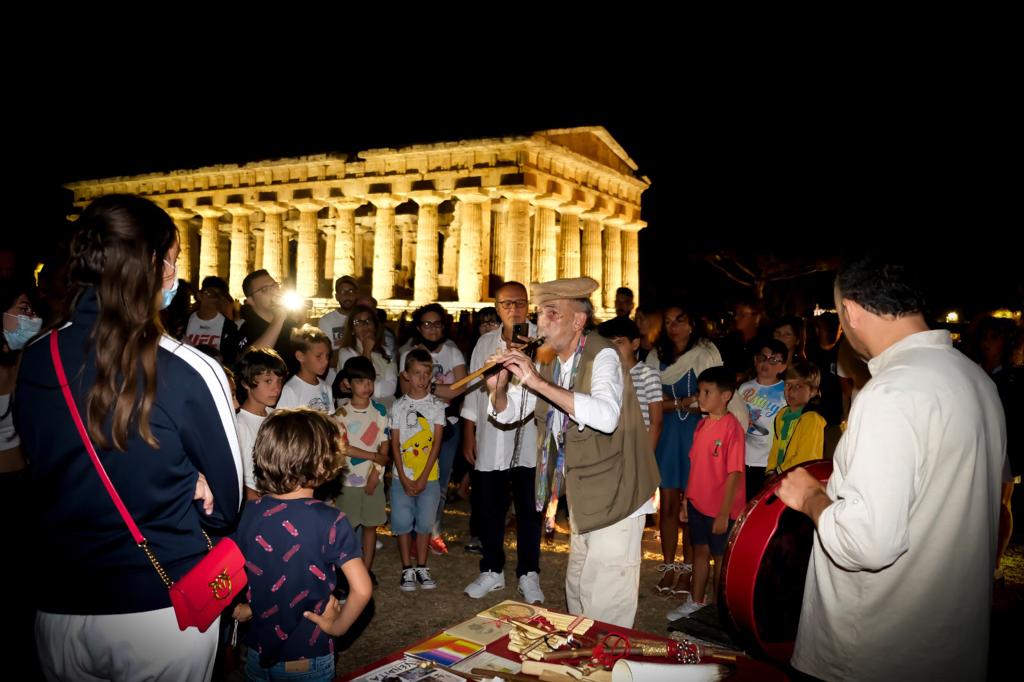paestum_parco_Notte Bianca_7_tempio-nettuno-animazione_foto-pa-paeve