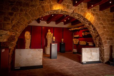 sicilia_Parco-Archeo-Tindari_area-archeologica-di-Halaesa Arconidea_antiquarium_foto-regione-siciliana