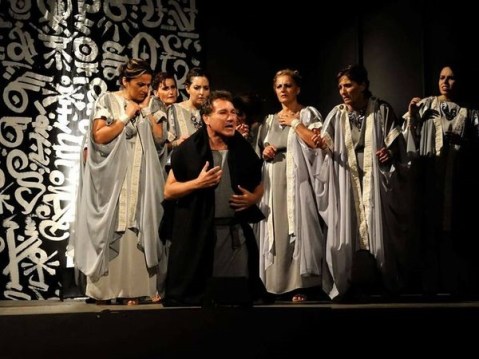 vibo-valentia_archeologico_medea-variazioni-sul-mito_in-scena_foto-teatro-di-calabria