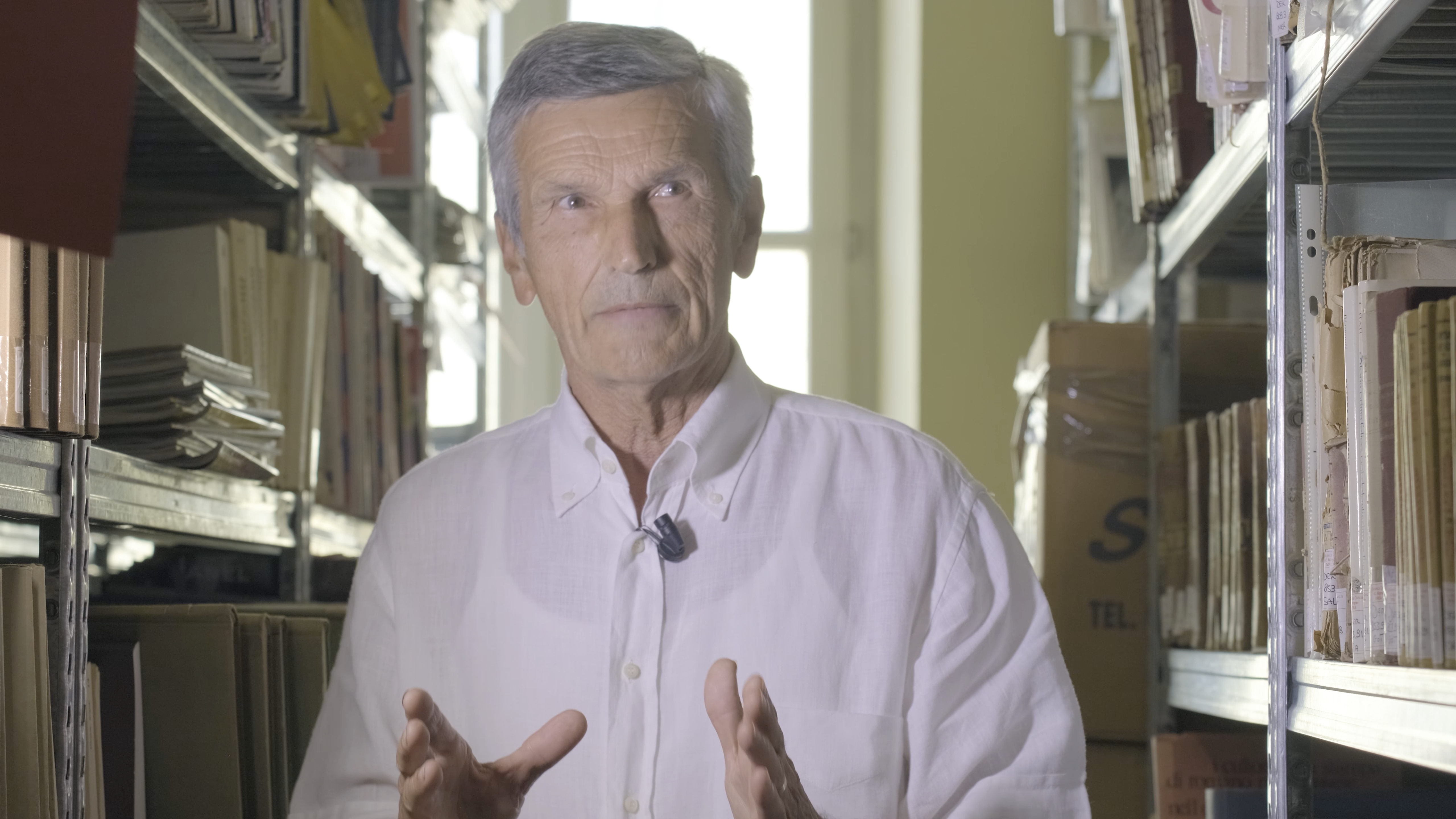 film_l-anello-di-grace_Guglielmo-Berattino_Storico-e-Scrittore_Biblioteca-Ivrea1 (2)_foto-etru