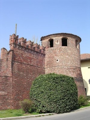 gambolò_castello_ciak-si-scava_castello-beccaria-litta_foto-comune-gambolò