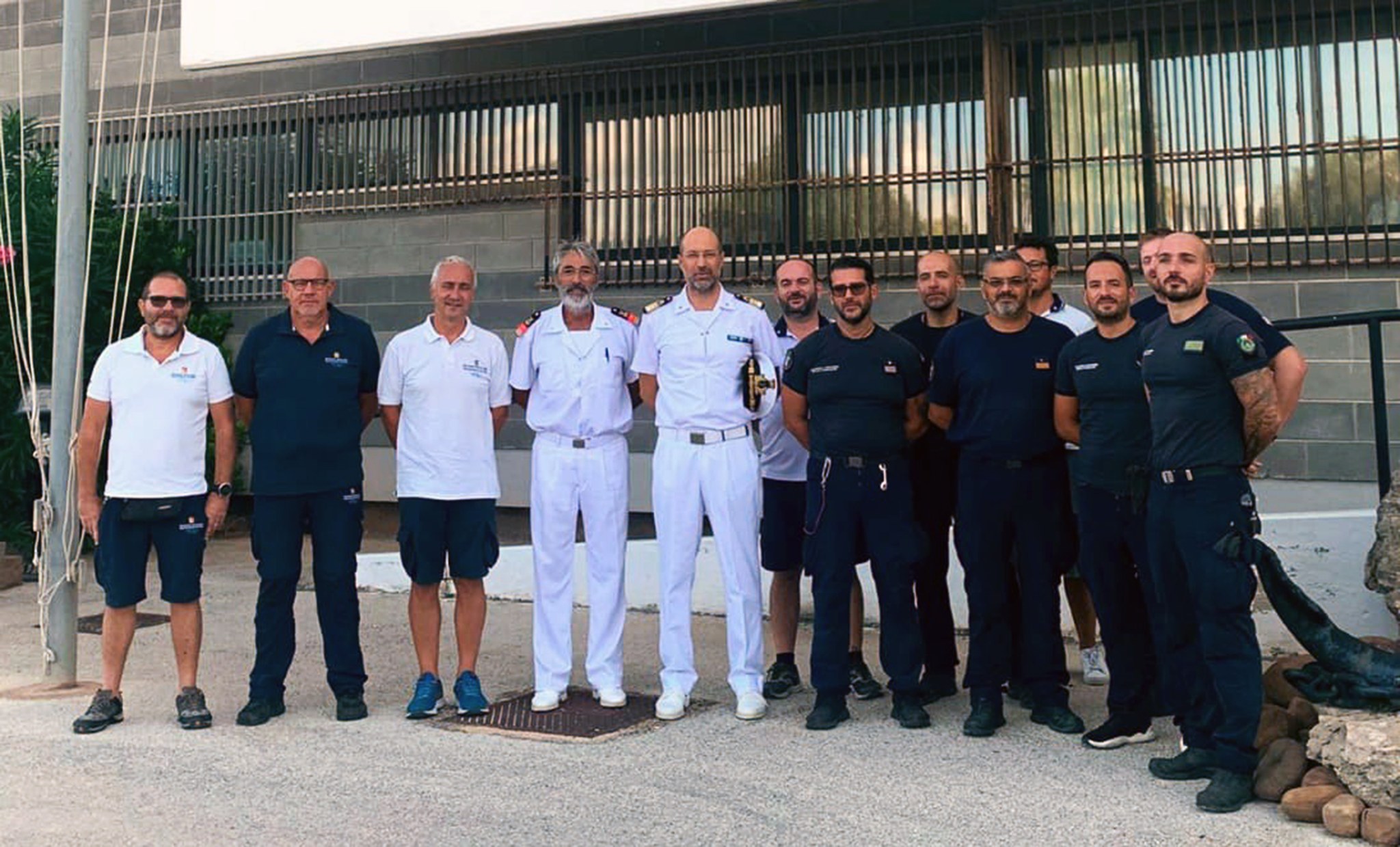 mazara_soprintendenza-del-mare_scoperte-tre-ancore-romane_team-di-intervento_foto-soprintendenza-del-mare