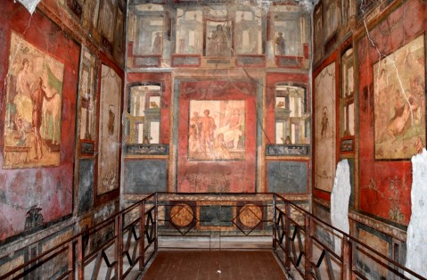 pompei_casa-dei-vettii_triclinio_foto-parco-archeologico-pompei