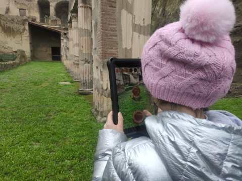 ercolano_parco_app-guida-autistici_sperimentazione-1_foto-paerco