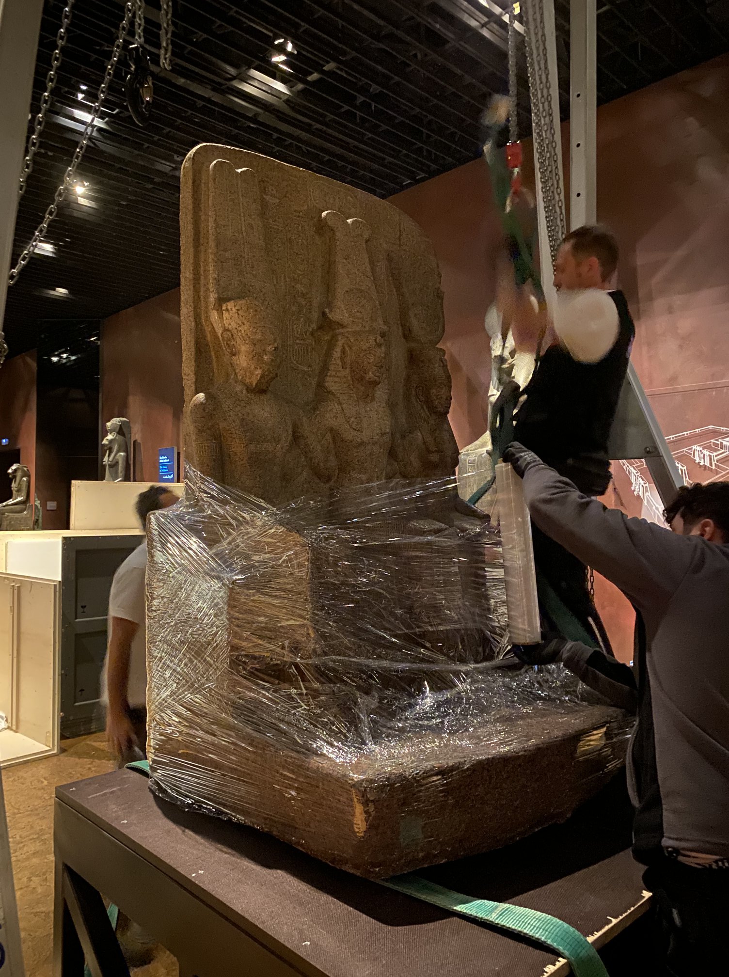 torino_egizio_trasloco-triade-per-vicenza_1_foto-museo-egizio