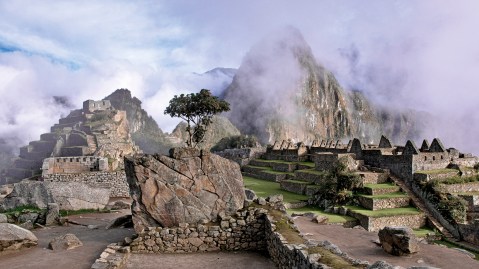 perù_machu-picchu_veduta-del-sito-archeologico_4_foto-tomas-sobek-unsplash