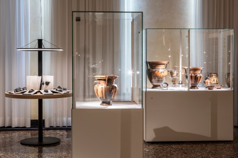 vicenza_gallerie-d-italia_mostra-storie-d-argilla_allestimento-11_foto-intesa-sanpaolo